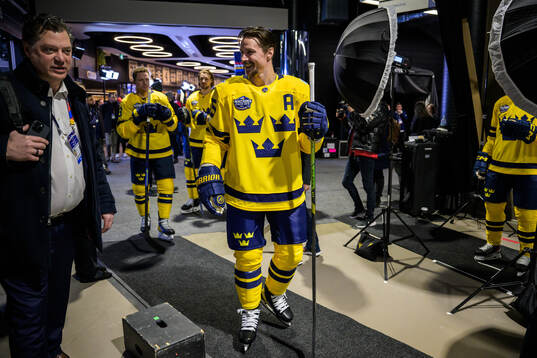 Erik Karlsson of Sweden