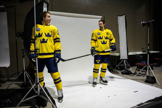 Joel Eriksson Ek and Erik Karlsson of Sweden