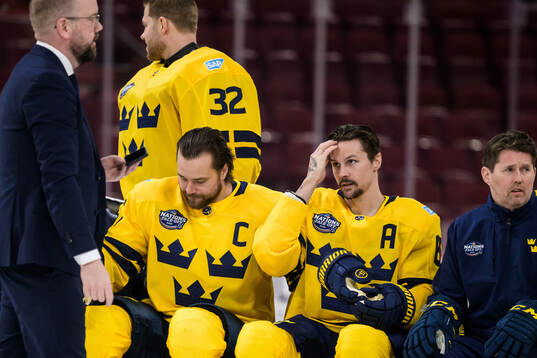 Victor Hedman, Erik Karlsson and assistant coach Stefan