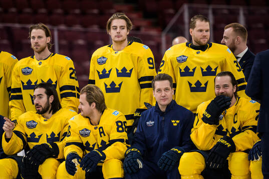 Elias Lindholm, Mika Zibanejad, William Nylander, Leo
