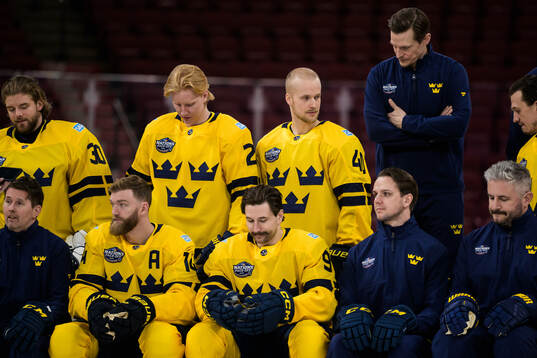 Mattias Ekholm, Rasmus Dahlin, Filip Forsberg and Elias