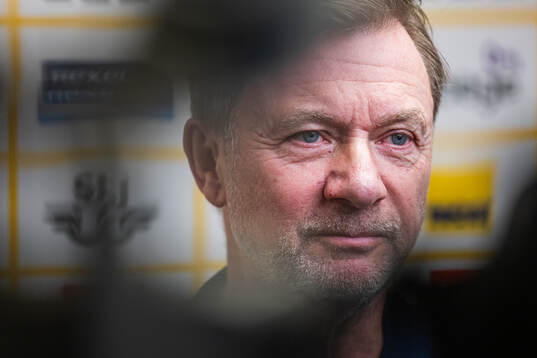 Head coach Peter Gerhardsson of the Swedish women's
