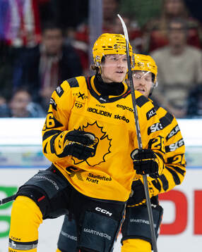 Skellefteås Anton Heikkinen jublar