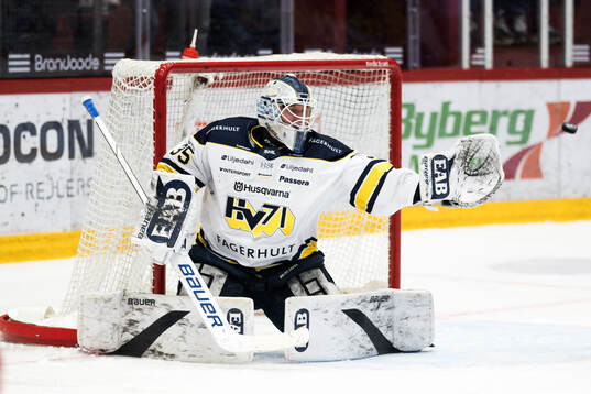 HV71s målvakt Olof Glifford