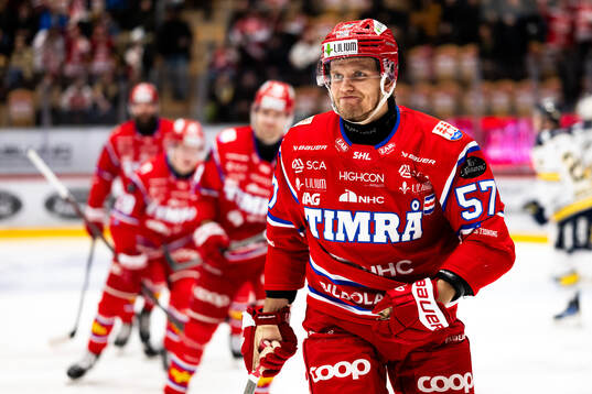 Timrås Anton Wedin jublar
