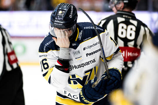 HV71s Tanner Kero deppar