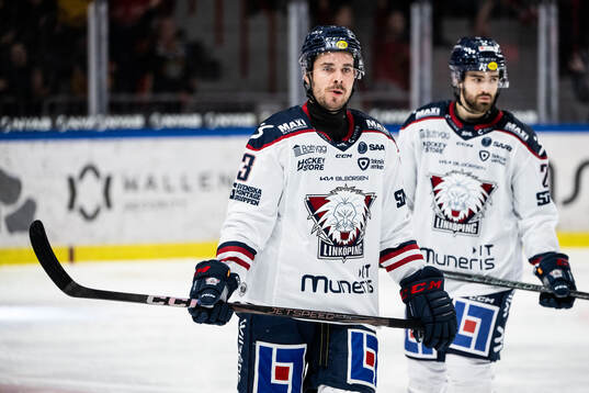 Linköpings Nicholas Shore deppar