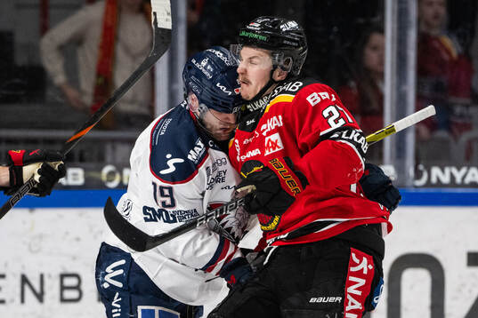  Linköpings Patrick Russell och Luleås Oskari Laaksonen