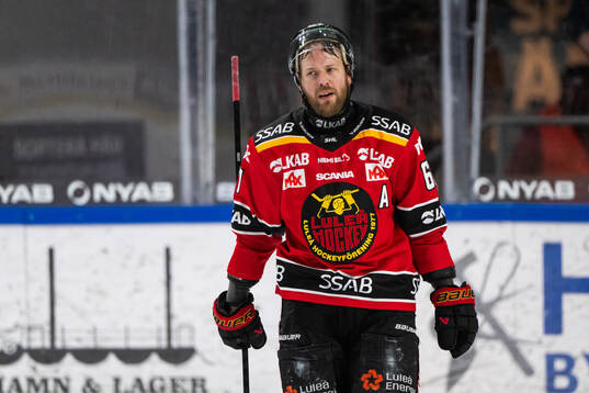 Luleås Linus Omark deppar