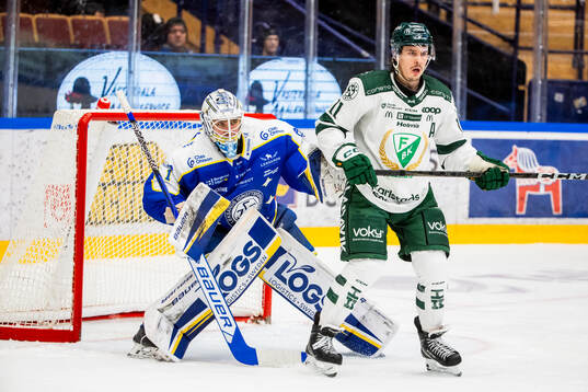 Leksands målvakt Marcus Gidlöf och Färjestads Joakim