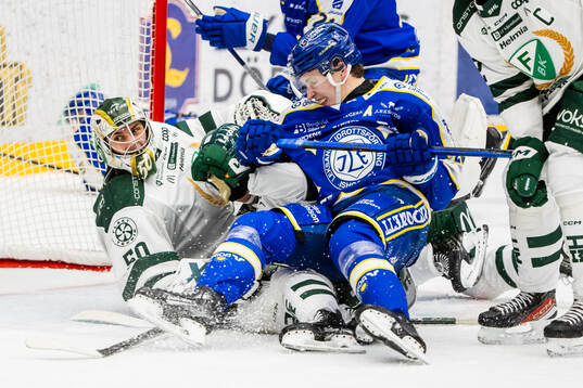 Färjestads målvakt Damian Clara och Leksands Lukas Vejdemo