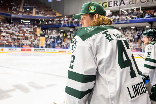 Färjestads målvakt Anders Lindbäck