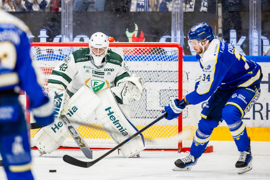 Färjestads målvakt Anders Lindbäck