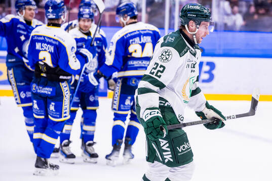 Färjestads Per Åslund deppar
