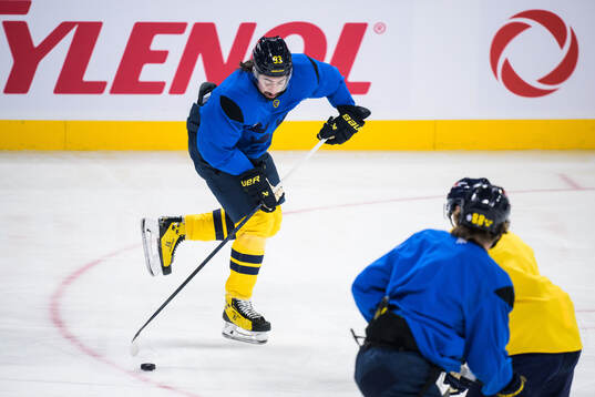 Mika Zibanejad of Sweden at a practice session