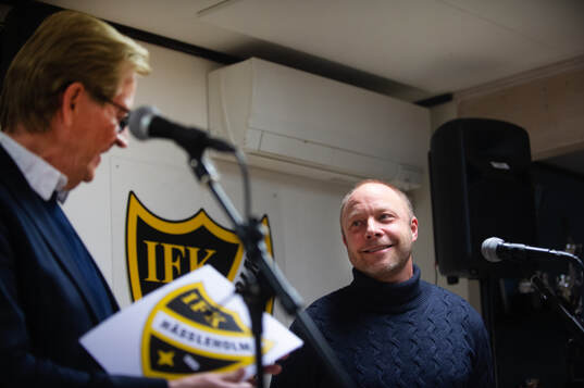 Anders Andersson besöker IFK Hässleholms Fotbollskafé och