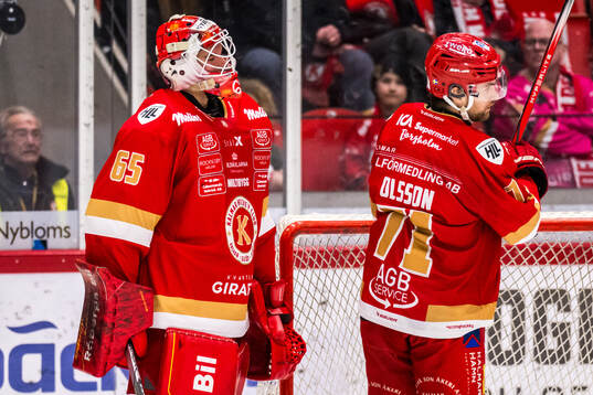 Kalmars Jacob Crespin och Gabriel Olsson deppar
