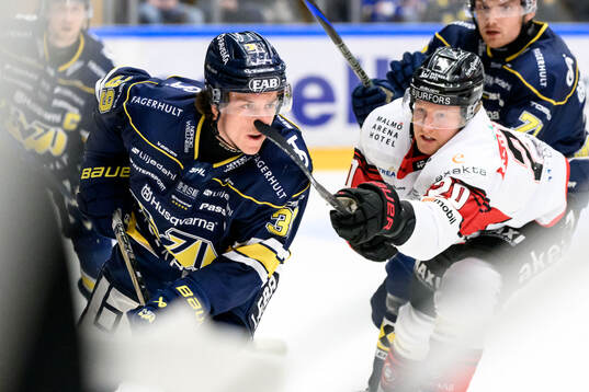 HV71s Jamiro Reber och Malmö Redhawks Thomas Berg Paulsen