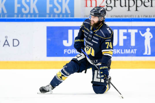 HV71s Sean Day deppar