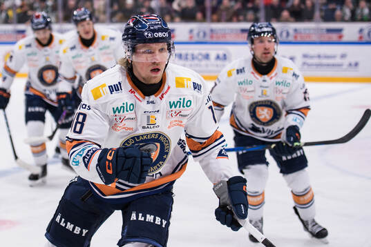 Växjös Marcus Sylvegård jublar