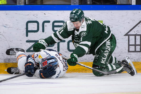 Växjös Brian Cooper och Färjestads Viktor Lodin