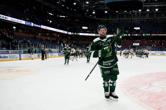 Färjestads Axel Bergqvist deppar