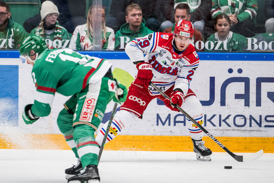 Timrås Filip Hållander