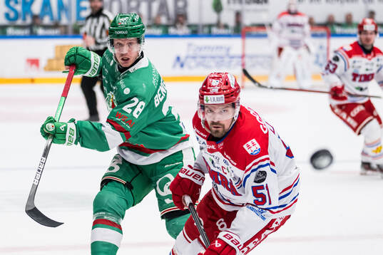 Rögles Anton Bengtsson och Timrås Anton Lander