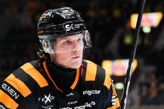 Skellefteås Anton Heikkinen jublar