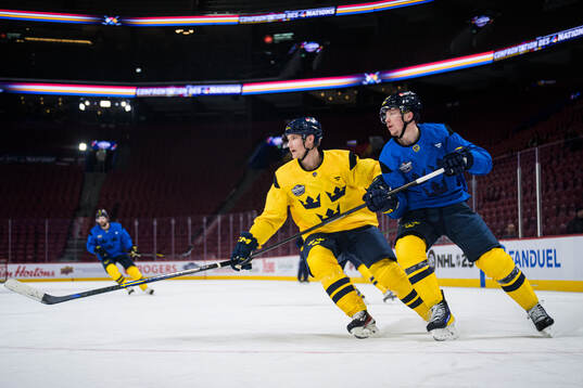 Gustav Forsling and Lucas Raymond of Sweden at a practice