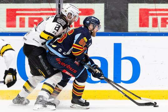Västerås Henrik Malmström och Djurgårdens Linus Klasen