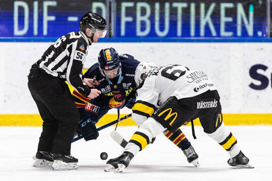 Djurgårdens Marcus Krüger och Västerås Konstantin