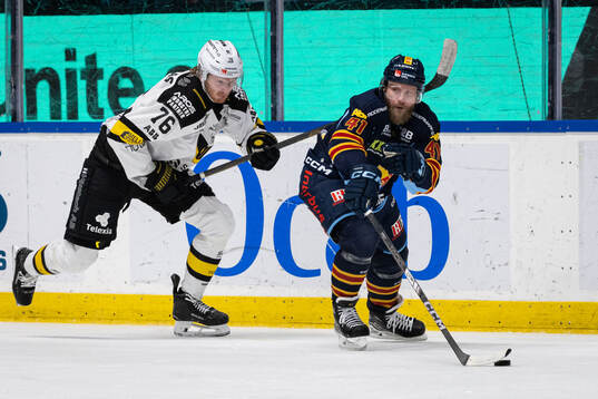 Västerås Oskar Kvist  och Djurgårdens Patrick Thoresen