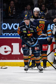 Djurgårdens Hugo Blixt  skadat