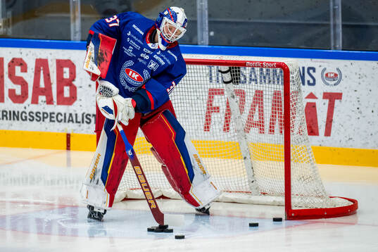 Oskarshamns målvakt Evan Cowley
