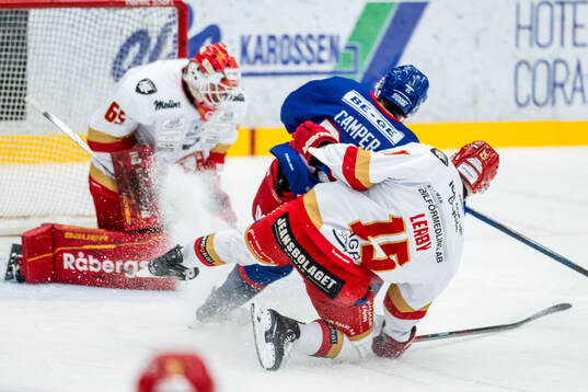 Kalmars målvakt Jacob Crespin och Oskarshamns Carter