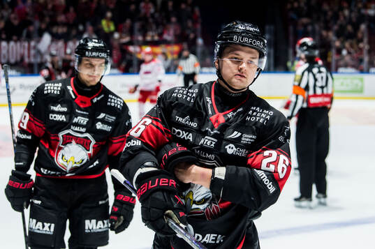 Malmö Redhawks Teemu Kivihalme deppar