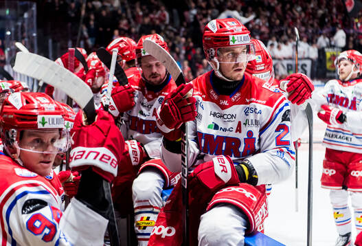 Timrås Filip Hållander deppar