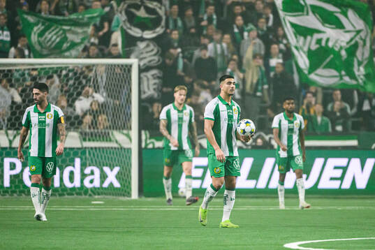 Hammarbys Jusef Erabi deppar