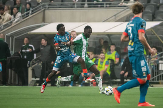 Varbergs Nuurdin Ali Mohudin och Hammarbys Adam Akimey