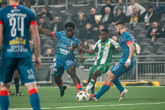 Hammarbys Paulos Abraham mot Varbergs Kevin Appiah Nyarko