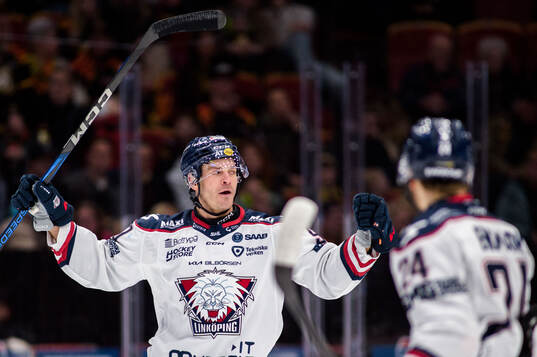 Linköpings Lance Bouma jublar