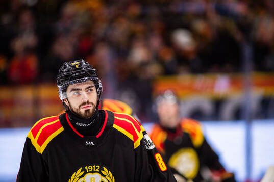 Brynäs Bobby Trivigno deppar