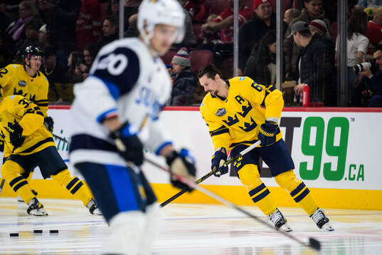 Erik Karlsson of Sweden at warm-up