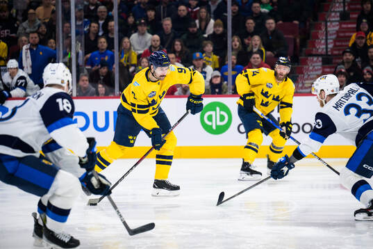 Filip Forsberg of Sweden