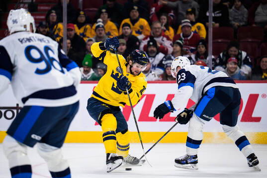 Adrian Kempe of Sweden and Esa Lindell of Finland