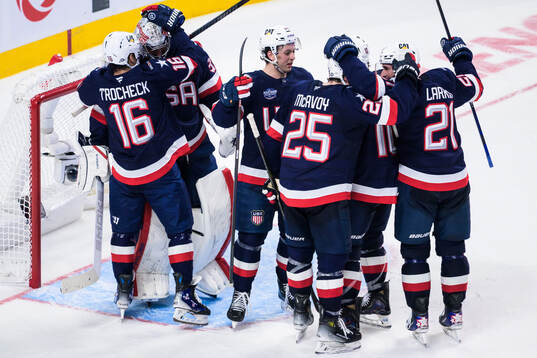 Players of USA celebrate