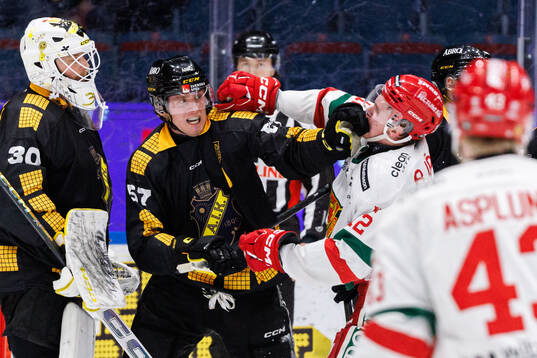 AIKs Alfred Barklund och Moras David Rundblad