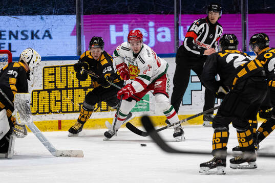 AIKs Viggo Gustafsson och Moras Ludvig Levinsson