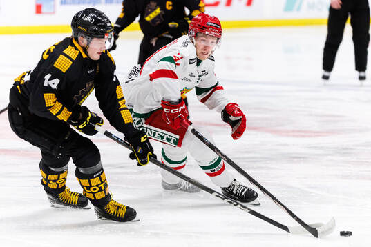Moras Anton Ohlsson och AIKs Jesper Emanuelsson